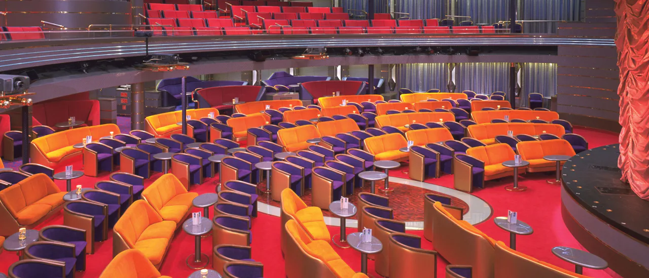 Das Theater in Erwartung einer von Las Vegas inspirierten Show