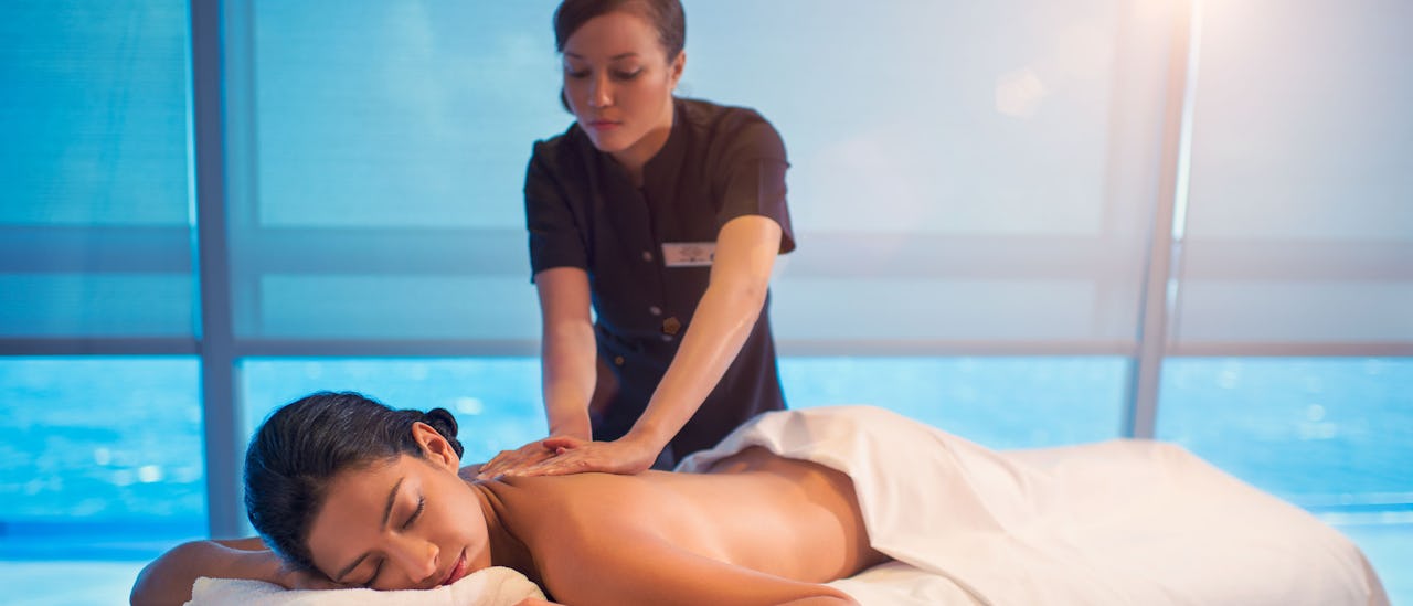 Gönnen Sie sich eine Massage im Spa