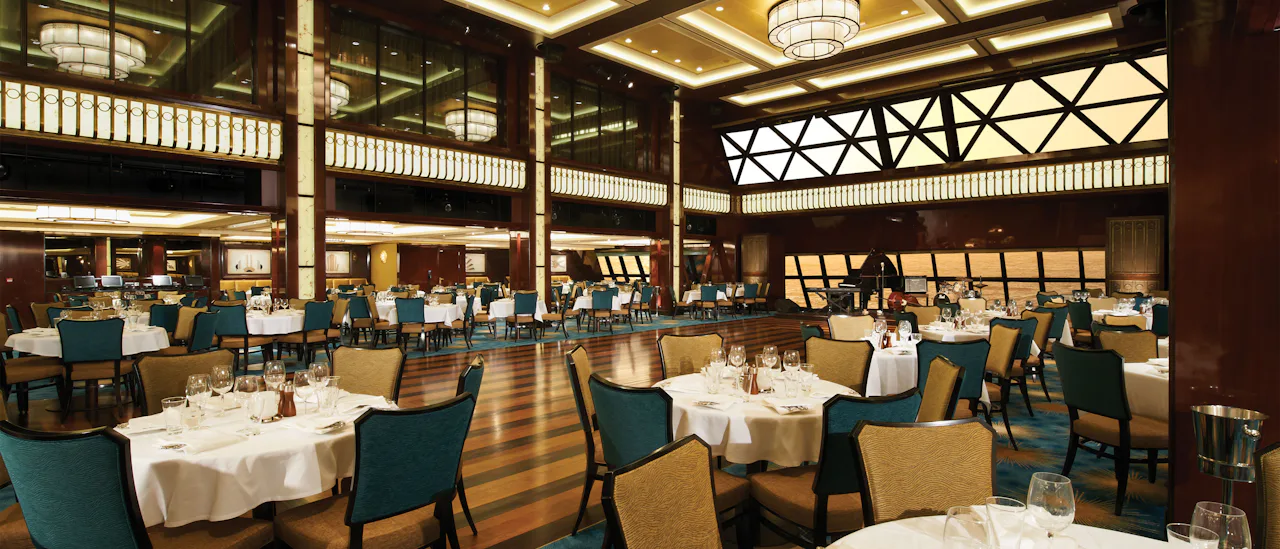 Manhattan Room - eines der drei inkludierten Hauptrestaurants