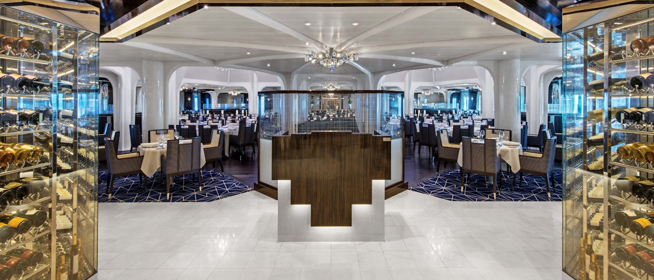 Der Hauptspeisesaal "The Restaurant"