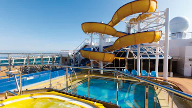 Costa Fascinosa, Mittelmeer