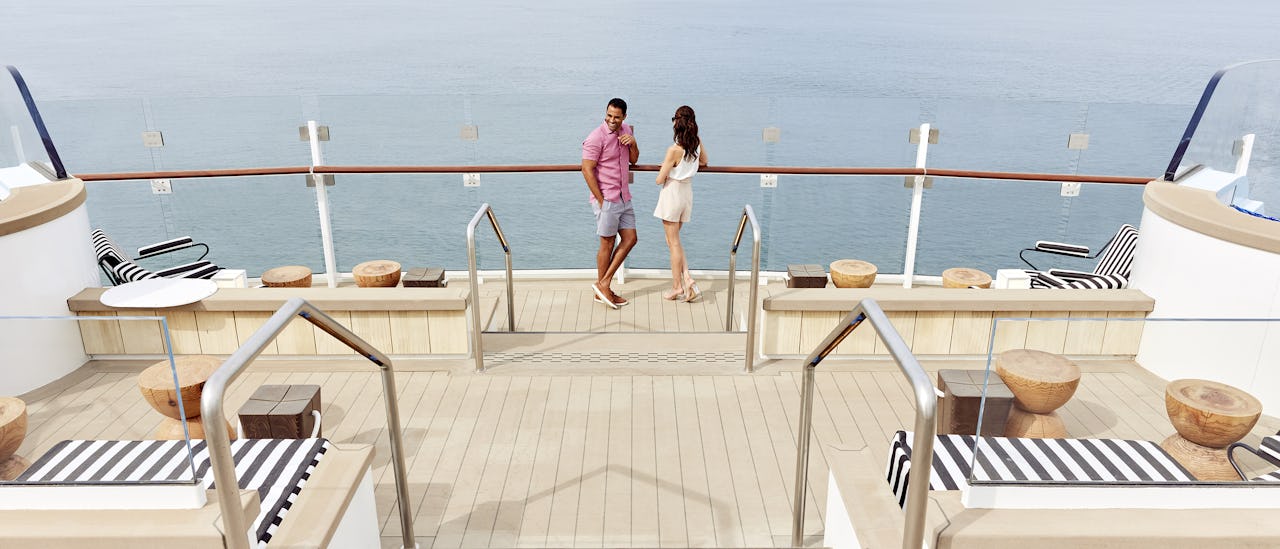 Die Panoramalifte bieten einen kilometerweiten Blick über Meer und Land