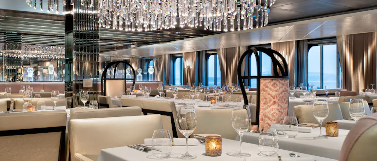 Das wunderschöne Normandie ist französisch inspiriert und serviert abends Dinner