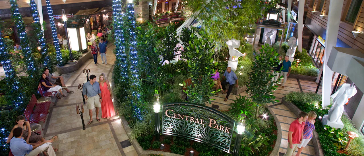 Central Park – eine Oase aus 12.000 Pflanzen und Außenrestaurants
