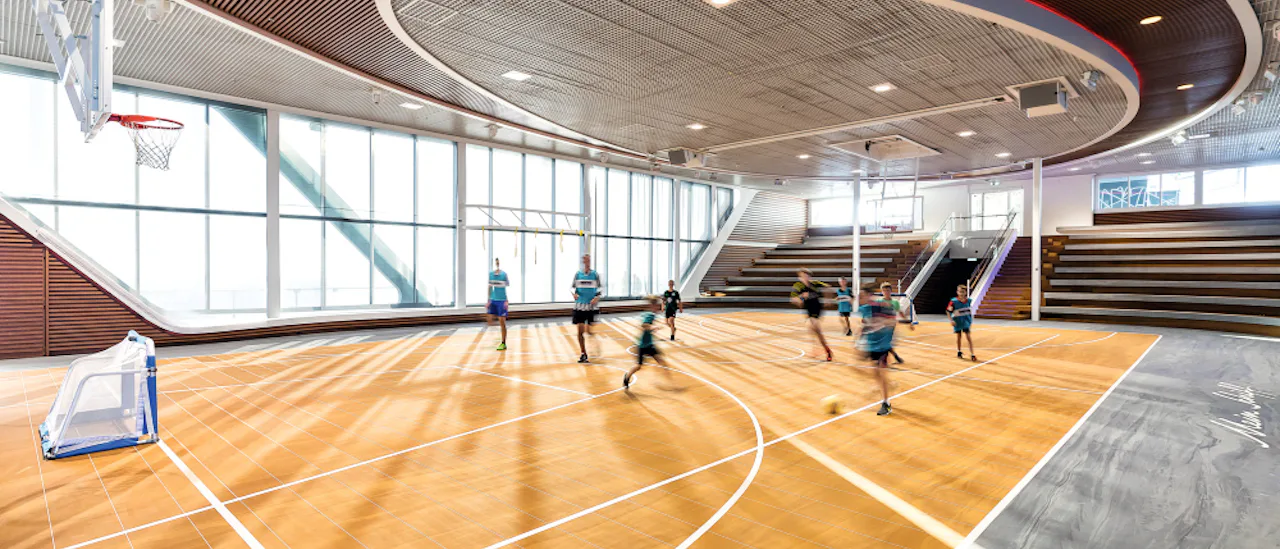 Der Fitnessparcours besteht aus insgesamt acht Geräten