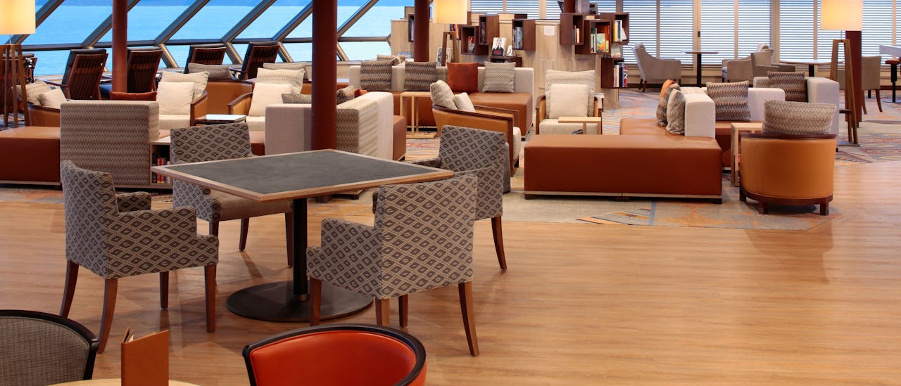 Die Beobachtungslounge Crow's Nest.