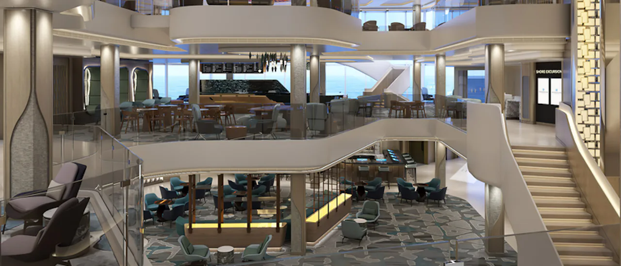 Das Herzstück des Schiffes ist das Penrose-Atrium, ein drei Decks hoher Raum, der als Tor zu den zahlreichen Restaurants und Bars dient. Entworfen vom Studio Dado aus Miami