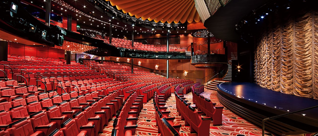 Das Theater in kurz vor Start einer von Las Vegas inspirierten Show.